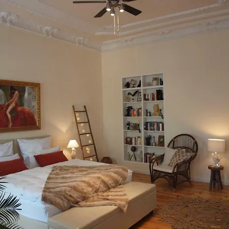 Naehe Hauptbahnhof Apartament *