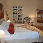 Naehe Hauptbahnhof 公寓